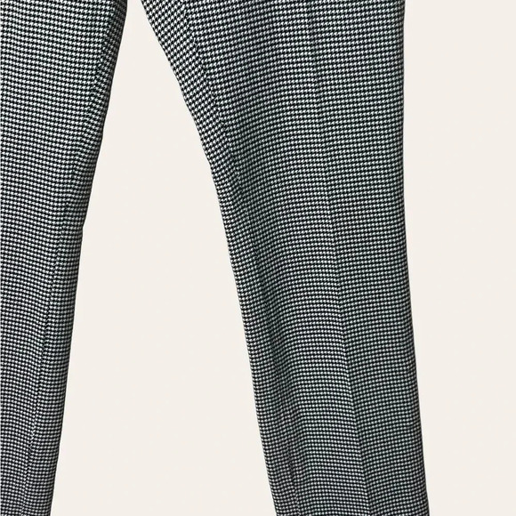 0413. Theory CROPPED‎ TROUSER HOUNDSTOOTH PATTERN BLACK/WHITE IN COLOR SIZE 2 - Picture 10 of 16